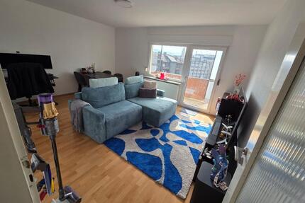 Helle 2-Zimmer Wohnung mit Balkone & EBK in Pforzheim