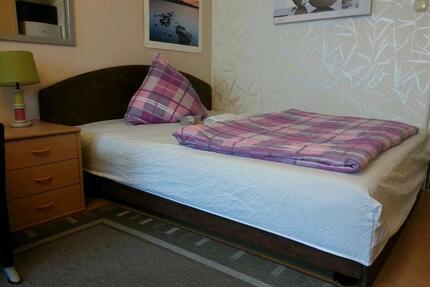 Zentrale vollmöblierte provisionsfreie 1 Zimmer Wohnung 30 qm - Nürnberg Hasenbuck