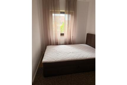 Zimmer zu Miete - 550,00&nbsp;EUR Kaltmiete, ca.&nbsp; 20,00&nbsp;m&sup2; in Troisdorf (PLZ: 53840)