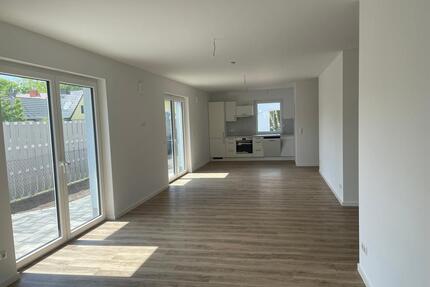 Moderne, helle 2Zimmer Erdgeschoss Wohnung, Neubau, Erstbezug - Erkner