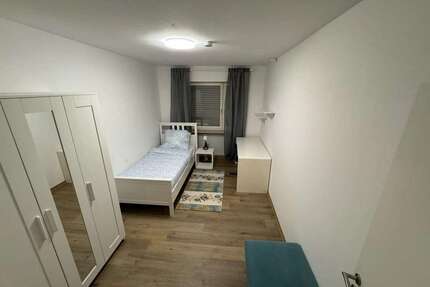 WG-Zimmer in Königsbrunn 585,00 € 12 m²
