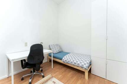 WG-Zimmer in Berlin 475,00 € 17 m²
