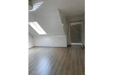 4- Zimmer Wohnung mit Blick ins Grüne - Hof Neuhof