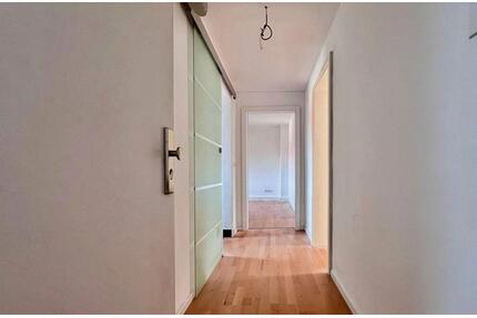 Helle 3 Zimmer Küche Bad Wohnung am Schölerberg zu vermieten - Osnabrück Gretesch