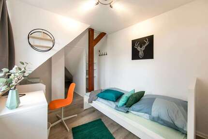 WG-Zimmer in Berlin 380,00 € 12 m²