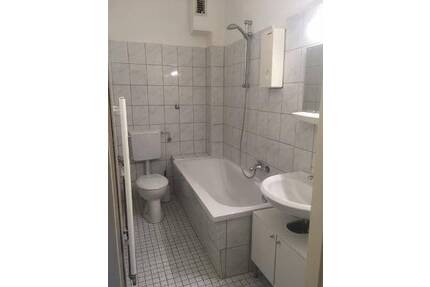 gutgeschnittene 1,5 Raum Wohnung in Essen Holsterhausen