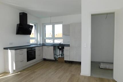 Wunderschöne 3-Zimmer Dachgeschosswohnung mit Balkon in Hanau