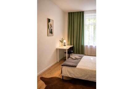 WG-Zimmer in München 830,00 € 12 m²