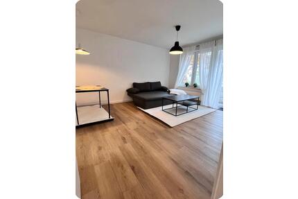 Wohnung inkl. Stellplatz zur Miete 3 Zimmer zum 1.06 - Norderstedt Friedrichsgabe