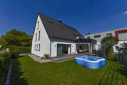 Wohnen auf Zeit in Stadtbergen 1.890,00 €