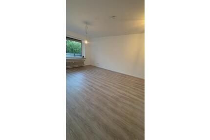 Erstbezug nach Renovierung - 2 Zimmer Wohnung mit Balkon - Pulheim
