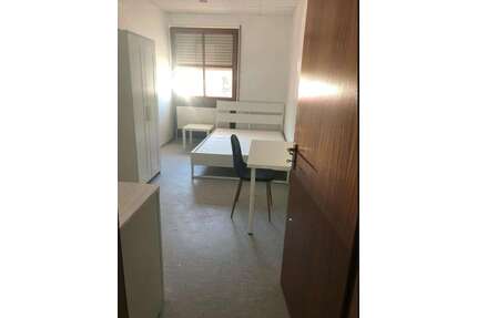 WG-Zimmer in Magstadt 650,00 € 14.8 m²