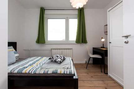 WG-Zimmer in Berlin 580,00 € 10 m²