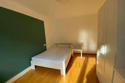 WG-Zimmer in Winnenden 650,00 € 12 m²