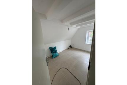 Neu Sanierte 2 Zimmer Wohnung in Bärenkeller - Augsburg