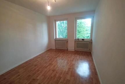 WG Zimmer in Lemgo - 215,00&nbsp;EUR Kaltmiete, ca.&nbsp; 17,00&nbsp;m&sup2; in Lemgo (PLZ: 32657)