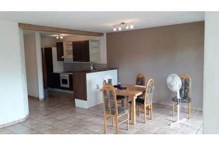 Neubau 2 12 Zimmer Wohnung mit Einbauküche und Balkon ab 01.03. oder 15.03. oder 01.04.2026 frei - Schweinfurt Oberndorf