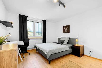 WG-Zimmer in München 950,00 € 19 m²