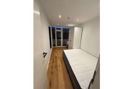 WG-Zimmer in München 715,00 € 12 m²