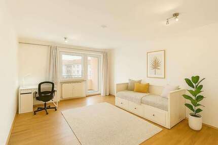 WG-Zimmer in München 925,00 € 28 m²