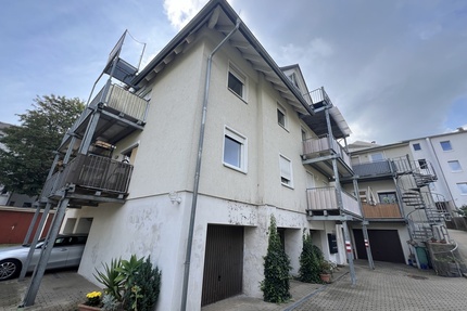 Tolle 2-Zimmer Wohnung mit Balkon im ruhigen Hinterhaus! - Gera