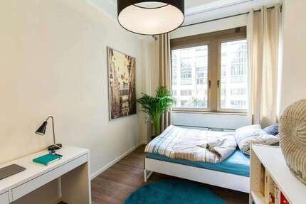 WG-Zimmer in München 995,00 € 14 m²