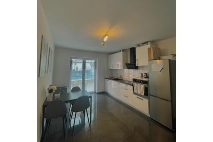 schöne moderne WG in Nürnberger Südstadt