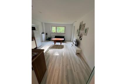 Renovierte 3 Zimmer Wohnung in Nürtingen-Roßdorf