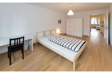 WG-Zimmer in München 895,00 € 16 m²