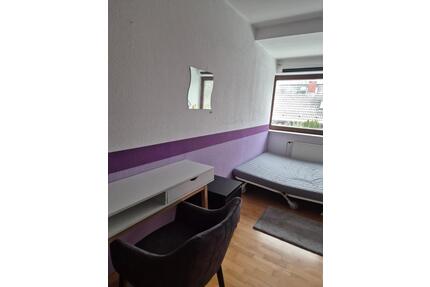 WG-Zimmer in Frauen-WG zu vermieten (Hamburg-Horn)