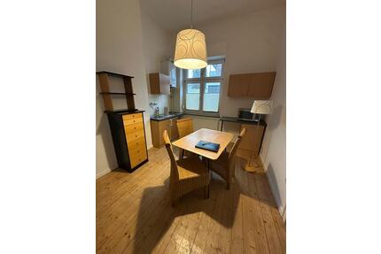 schöne und geräumige 3-Zimmer Dachgeschosswohnung im Zentrum von Günnigfeld - Bochum