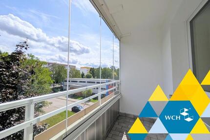 2-Raumwohnung mit top modernem Badezimmer und verglaster Loggia - Chemnitz Kapellenberg