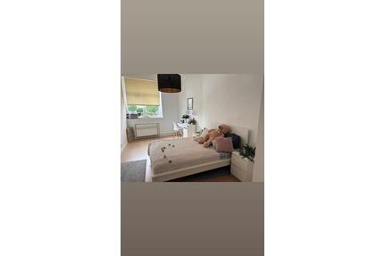 Zimmer in 3-er WG - 785,00&nbsp;EUR Kaltmiete, ca.&nbsp; 19,00&nbsp;m&sup2; in Frankfurt am Main (PLZ: 60486) Bockenheim