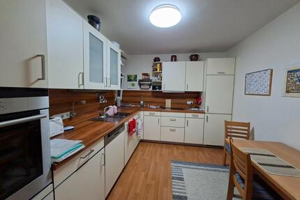 Attraktive 3-Zimmer Wohnung mit Balkon in Friedberg – gepflegt &