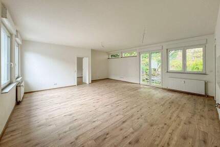 2 Zimmer - eigener Eingang - große Terrasse mit Garten - opt. Garagenstellplatz - Hagen Mittelstadt