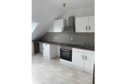2 Zimmer Wohnung frisch renoviert!! - Lüdenscheid