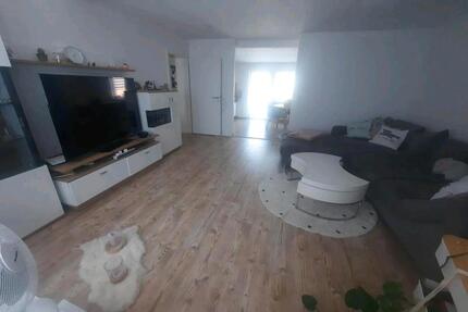 DG Wohnung 3-Zimmer mit Balkon - 650,00&nbsp;EUR Kaltmiete, ca.&nbsp; 90,00&nbsp;m&sup2; in Bad Lauterberg im Harz (PLZ: 37431)