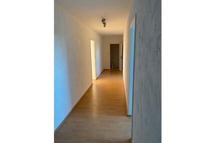 Hattingen Mitte, 3,5 Zimmer DG, 550 € kalt