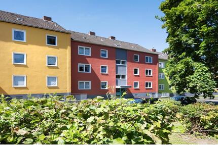 Erstbezug nach Sanierung - 3 Zimmer Wohnung mit Balkon im 1.Obergeschoss - Hagen Hohenlimburg