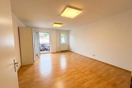 • Gehobenes Co-Living Zimmer in 98qm Apartment • Ruhige Top-Lage - Pfullendorf