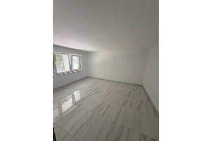 Schöne 2 Zimmer Wohnung zu Vermieten - Eggenstein-Leopoldshafen