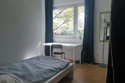 WG-Zimmer in Berlin 649,00 € 15 m²