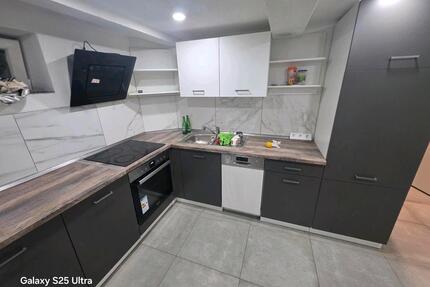 5 zimmer Wohnung mit Einbauküche - Stetten am kalten Markt