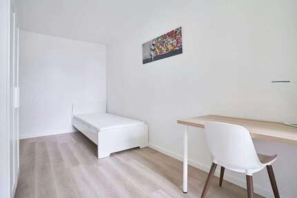 WG-Zimmer in Düsseldorf 619,00 € 10 m²