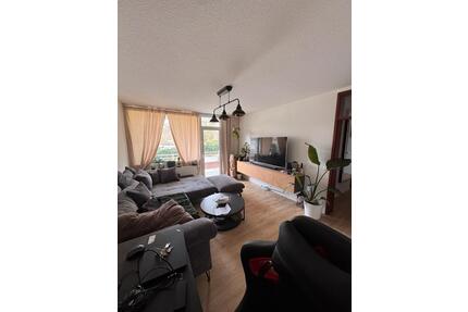 2 Zimmer Wohnung Balkon Dusche 2 Etage - Dortmund Bövinghausen