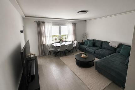 Kernsanierte 2,5 - Zimmer Wohnung + Balkon - Essen Stadtbezirk VI