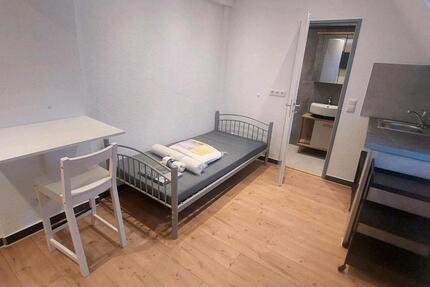 1 Zimmer Apartment in Friedberg Schufa und professions frei - Friedberg (Hessen)