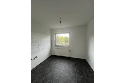~Helle 3-Zimmer mit Tageslichtbad und Balkon~**EINZUGSBEREIT** - Oerlinghausen