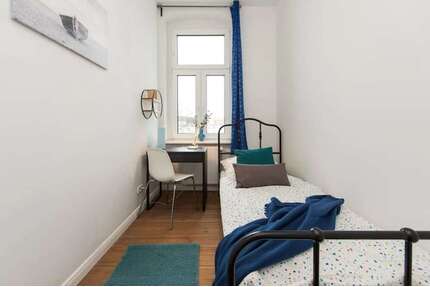 WG-Zimmer in Berlin 680,00 € 7 m²
