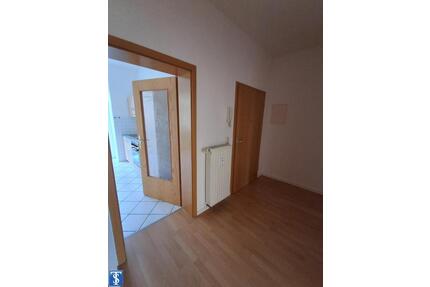 3 Zimmer Wohnung im EG mit EBK - 374,00&nbsp;EUR Kaltmiete, ca.&nbsp; 67,86&nbsp;m&sup2; in Plauen (PLZ: 08525) Bahnhofsvorstadt